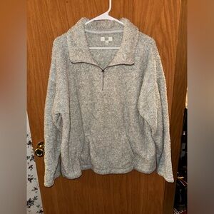 Gray True craft pull over. Size 1X.